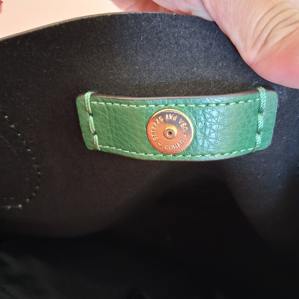 Coach Dark Green Leather Tote with Gold Tag - Picture 12 of 14